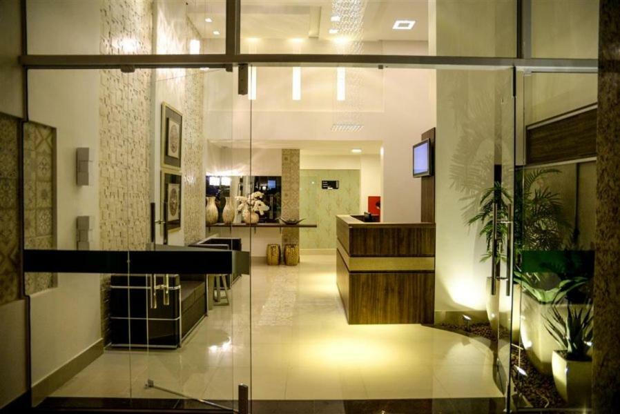 Grand Cafe Hotel Manhuacu Exterior foto